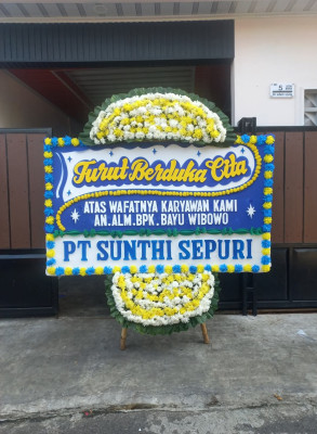 Papan Bunga Duka di Pasir Bolang