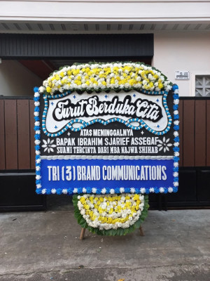 Papan Bunga Duka di Pasir Bolang